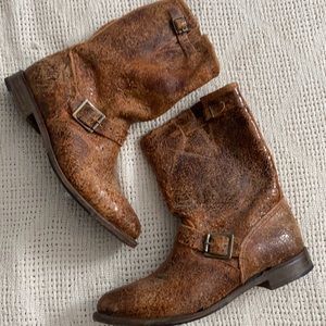 Vintage shoes company crackle Moto boots